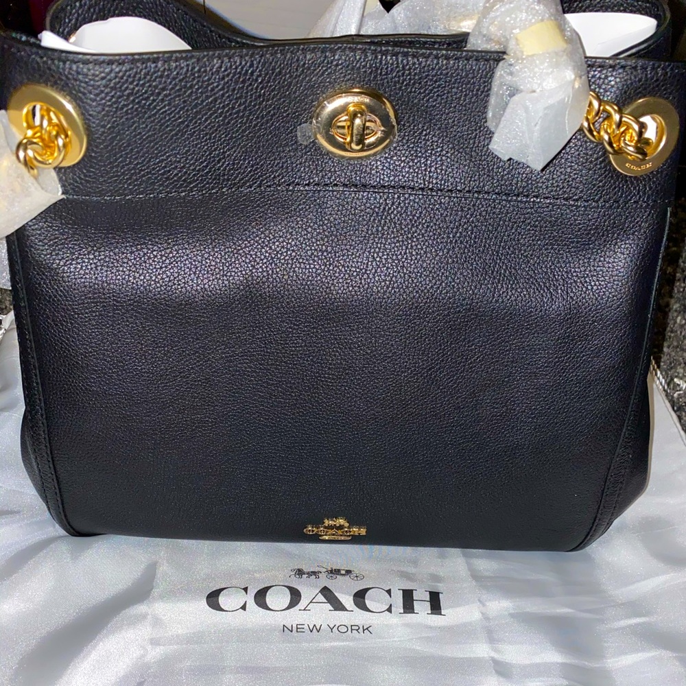 Coach shoulder bag